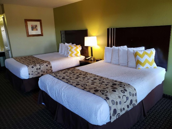 SureStay Hotel by Best Western Vallejo Napa Valley image 4